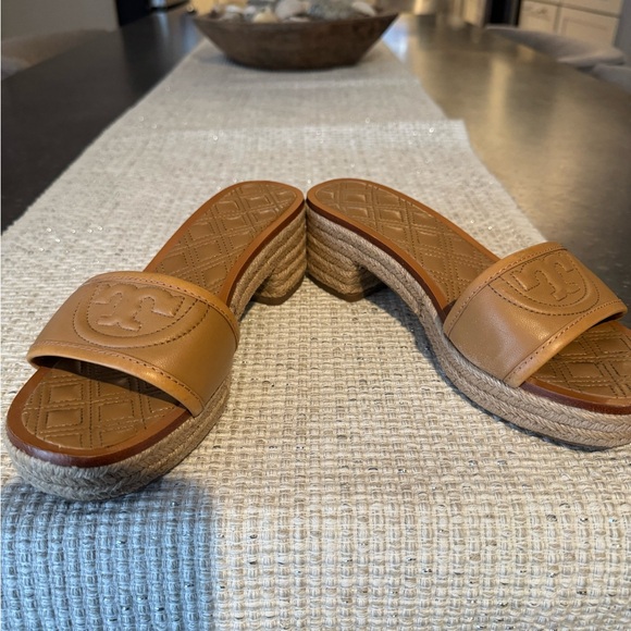 Tory Burch Tan Leather Slide Sandals - Picture 3 of 8